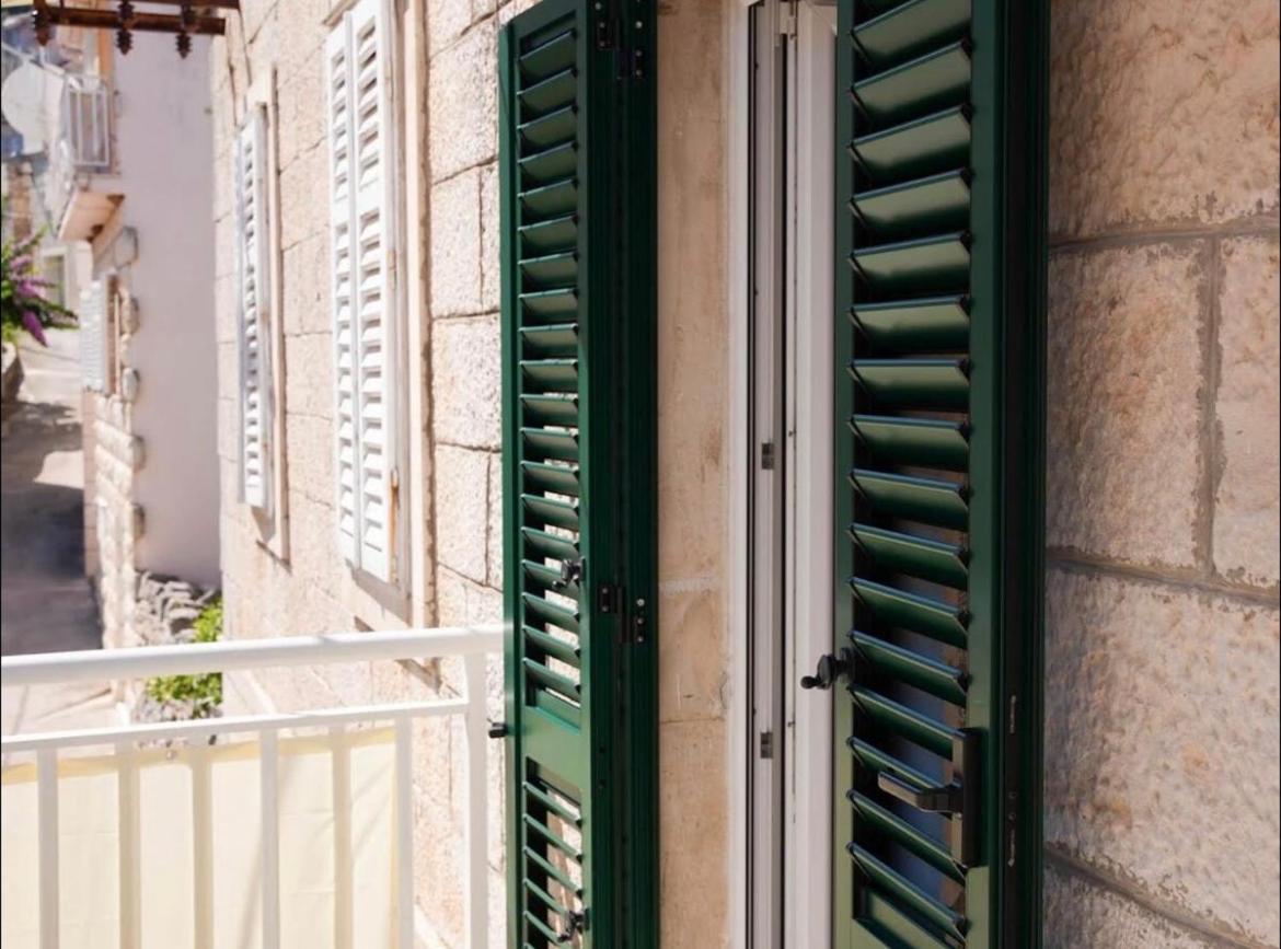 Apartmani Antonia Račišće Exterior foto